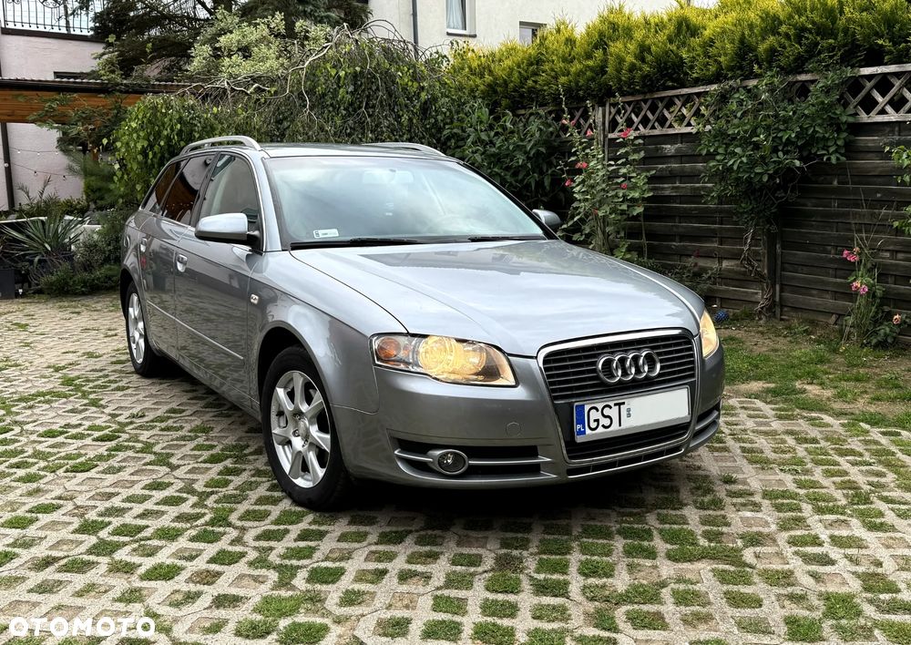 Audi A4 Avant 2.0 TDI - 1