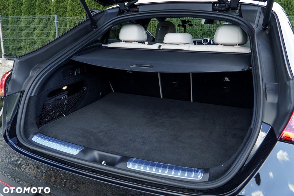 Mercedes-Benz GLC - 39