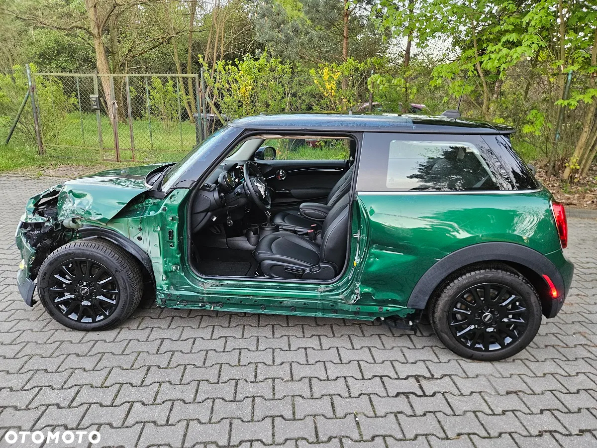 MINI Cooper Seven Chili - 5