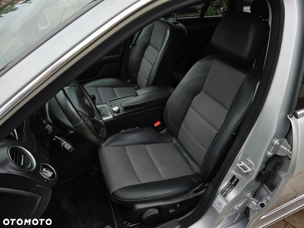 Mercedes-Benz Klasa C 200 CDI BlueEff Avantgarde - 21