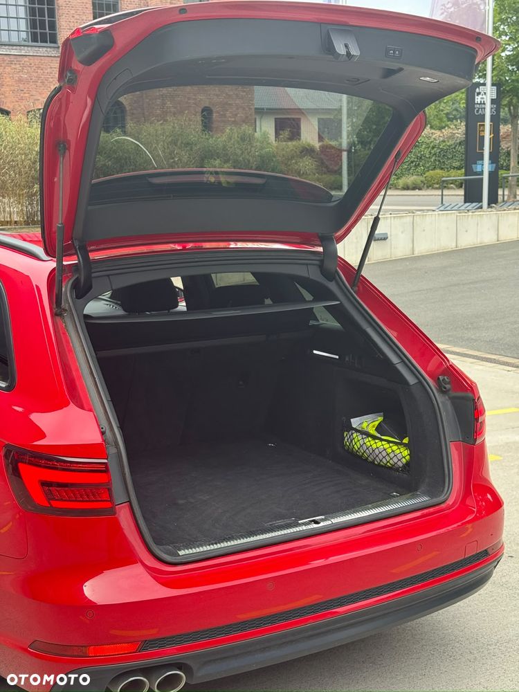 Audi A4 Avant - 18