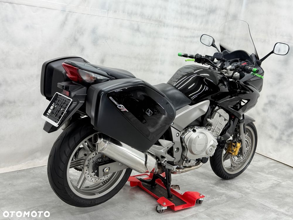 Honda CBF - 10