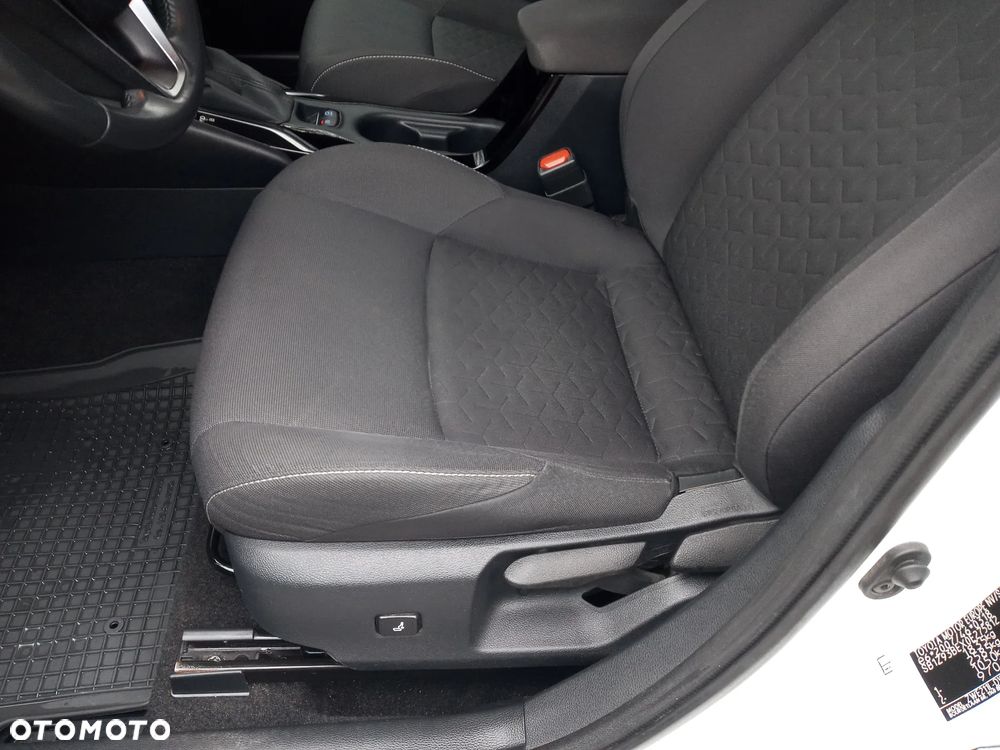 Toyota Corolla 1.8 Hybrid GPF Comfort - 13