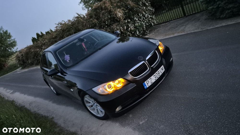 BMW Seria 3 320d - 6