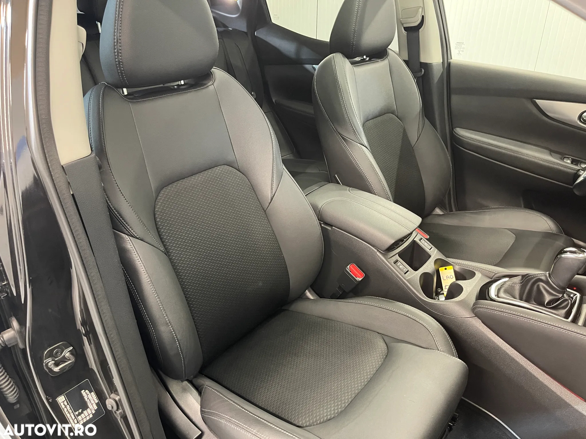 Nissan Qashqai 1.2 DIG-T Xtronic TEKNA - 10