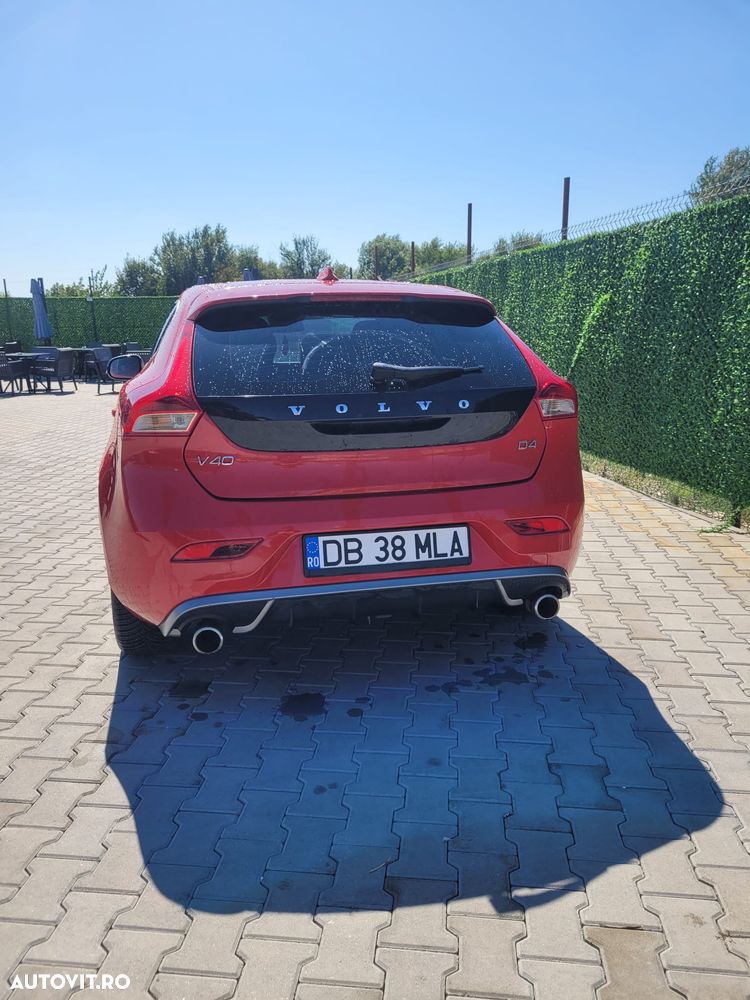 Volvo V40 D4 VEA R-Design - 5