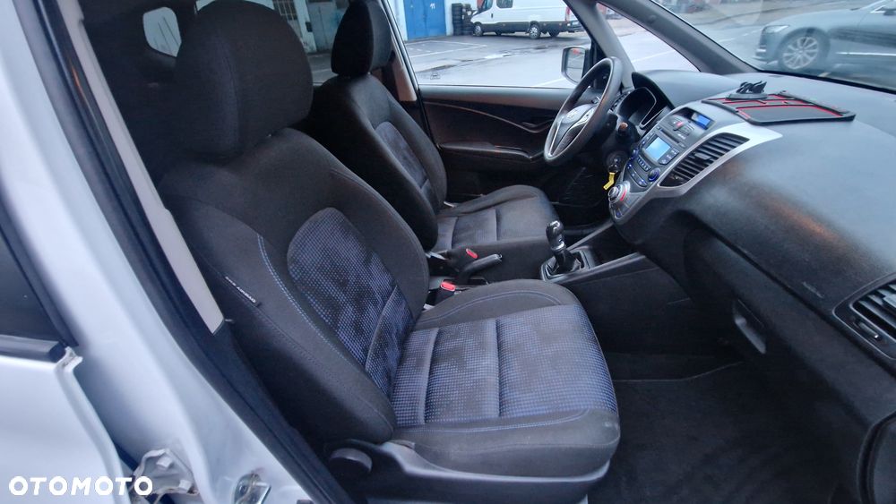 Hyundai ix20 1.4 blue Passion - 24