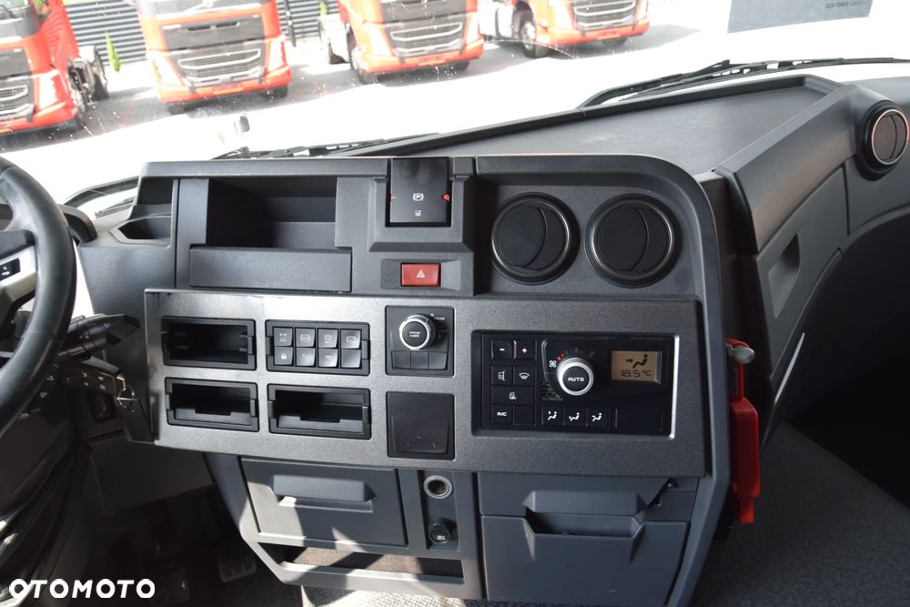 Renault T460 / EURO 6 / FULL ADR / ACC / ALUFELGI / SERWISOWANY / SPROWADZONY - 30