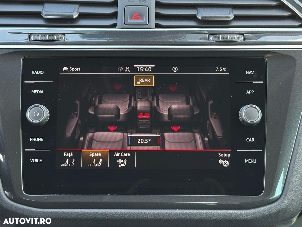 Volkswagen Tiguan 2.0 TDI SCR 4MOTION DSG IQ.DRIVE - 36