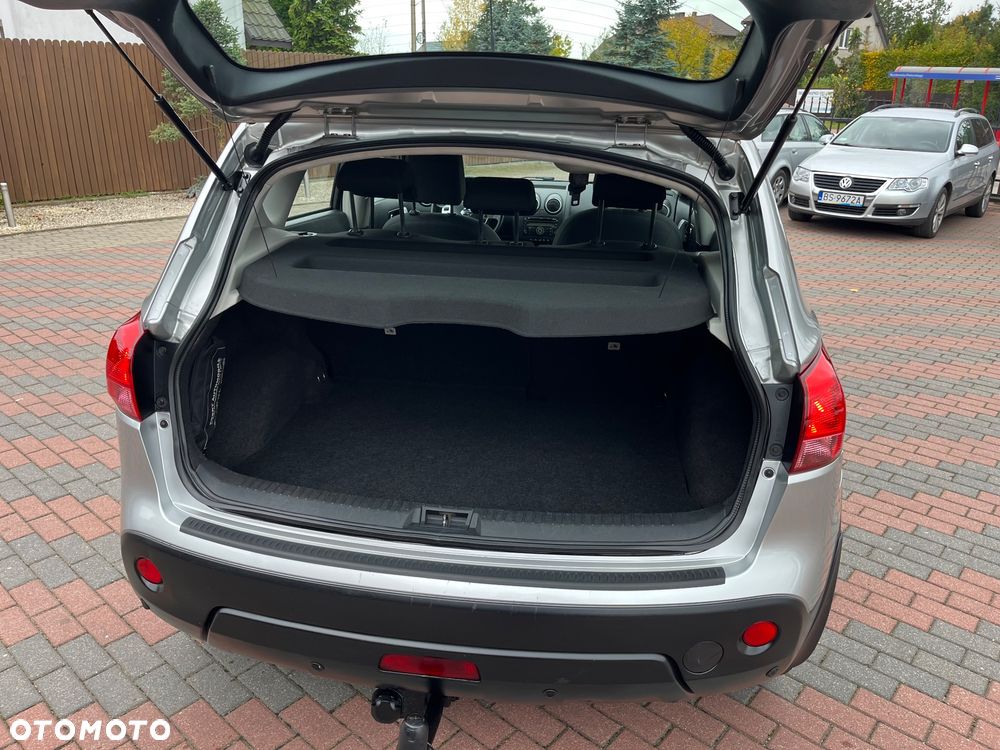 Nissan Qashqai 1.6 visia - 25