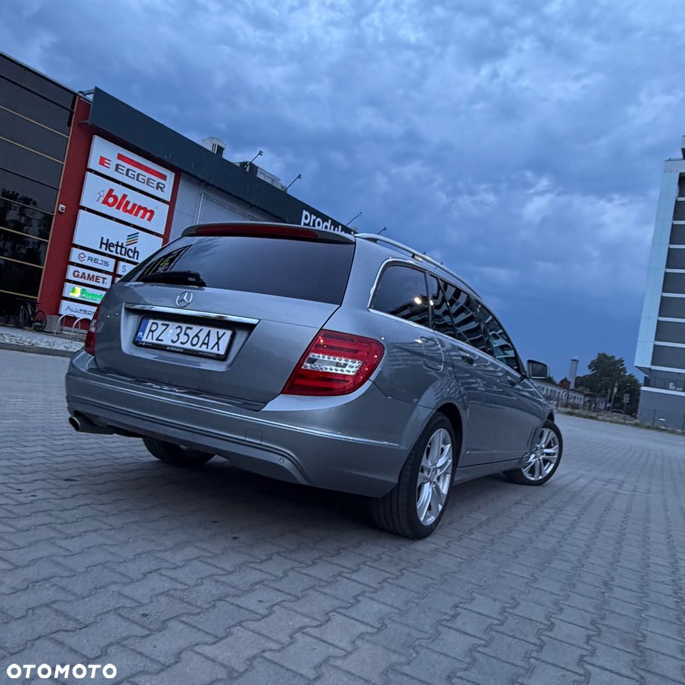 Mercedes-Benz Klasa C 220 CDI 7G-TRONIC Avantgarde Edition - 8