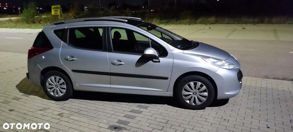 Peugeot 207 120 Automatik Premium - 4
