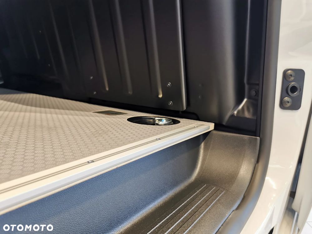 Toyota Proace City - 6