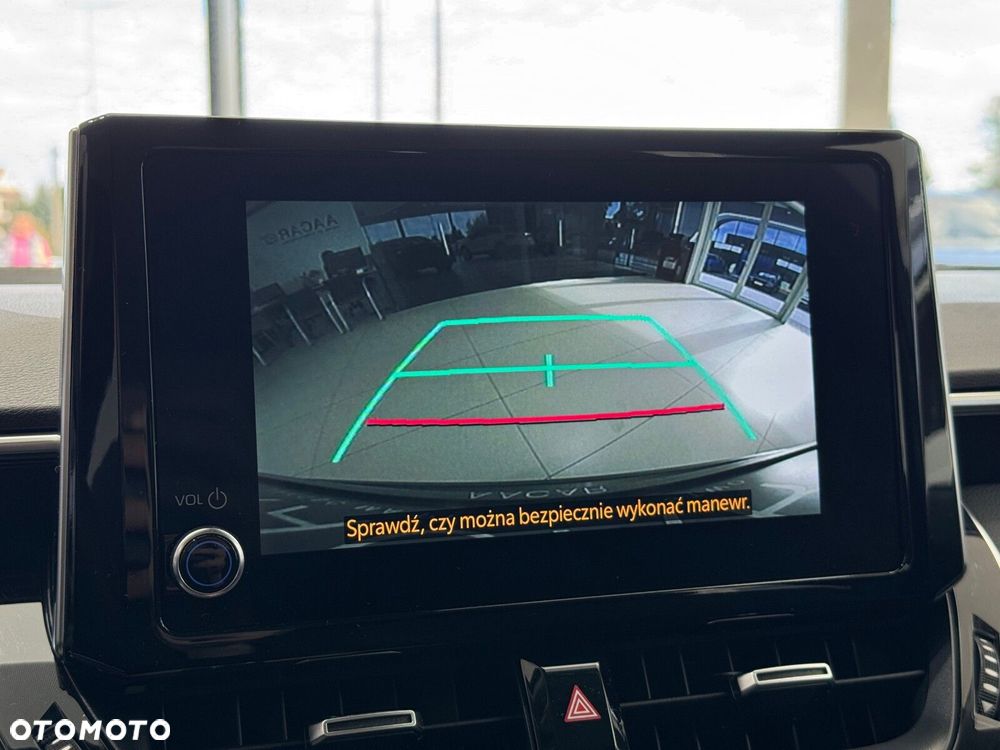 Toyota Corolla 1.8 Hybrid Comfort - 32