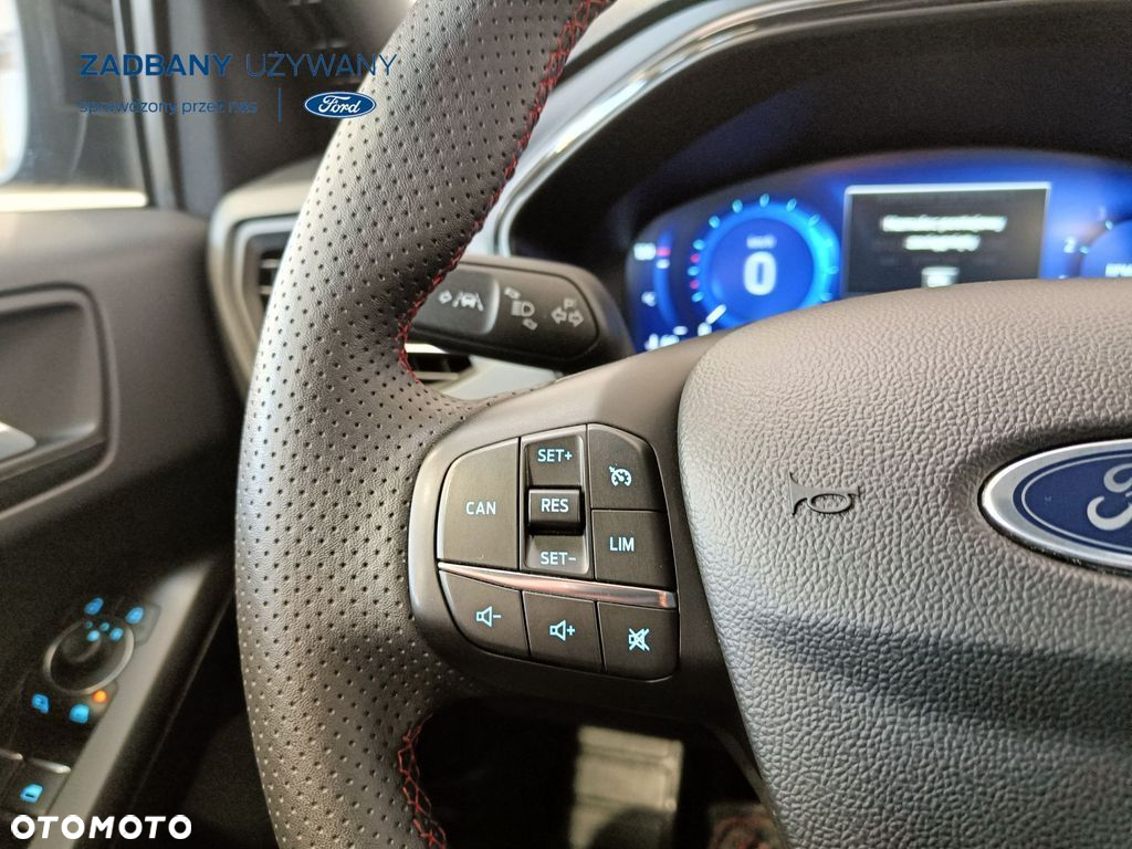 Ford Focus 1.0 EcoBoost ST-Line X - 19