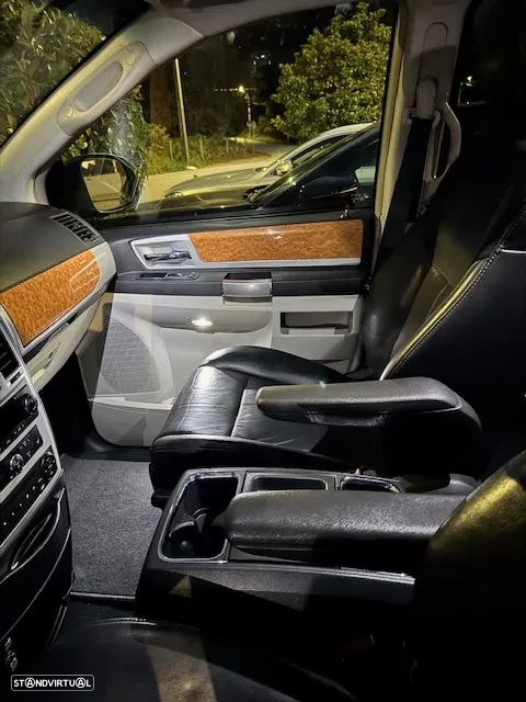 Chrysler Grand Voyager 2.8 CRD ATX Limit. Stow Go - 8