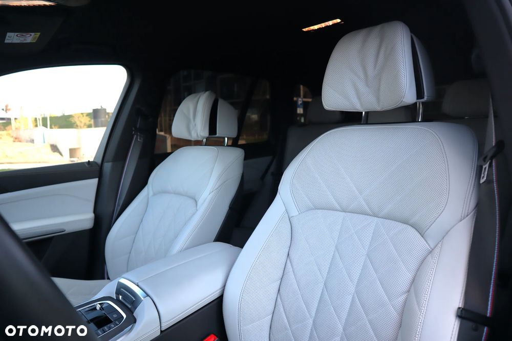 BMW X5 - 12