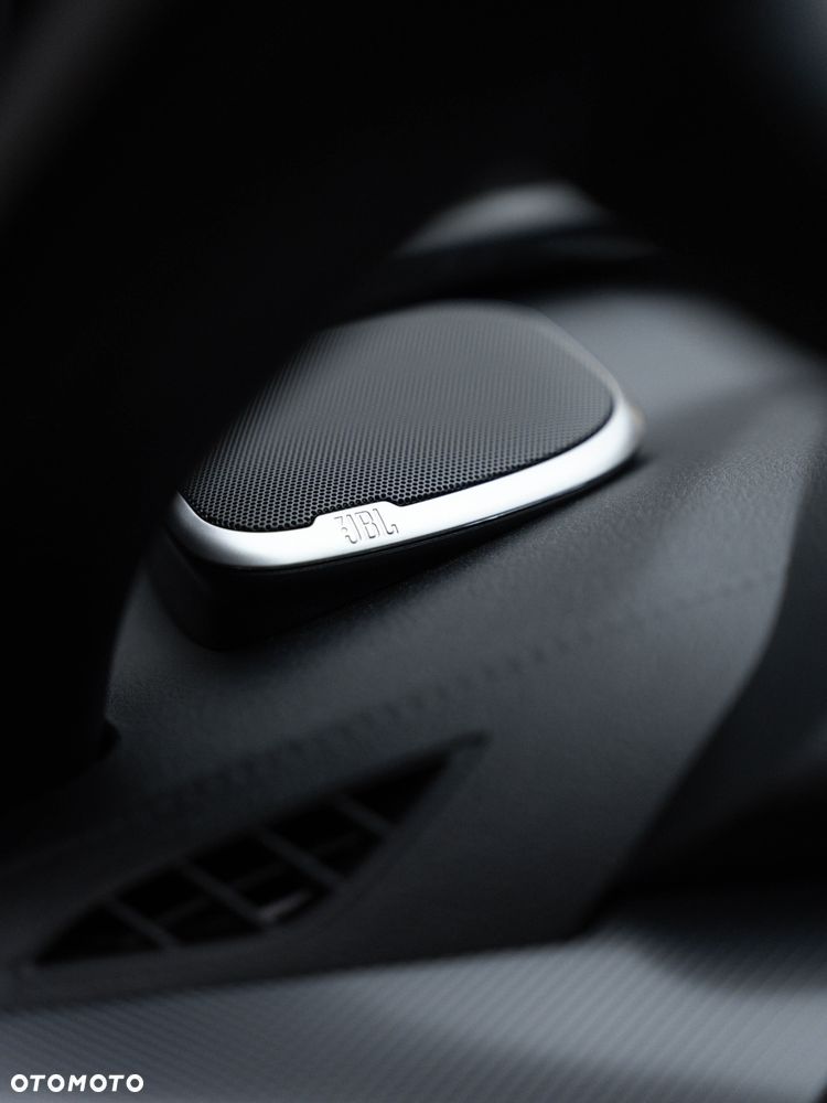 Toyota Hilux 2.8 D-4D Double Cab GR Sport II 4x4 - 28