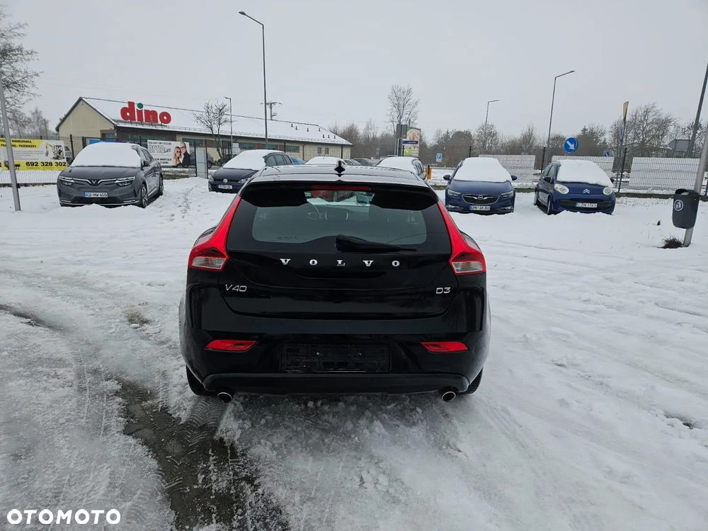 Volvo V40 - 15