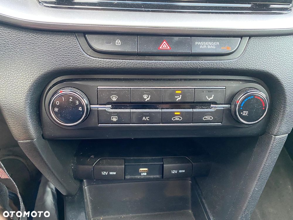 Kia XCeed 1.0 T-GDI L - 11