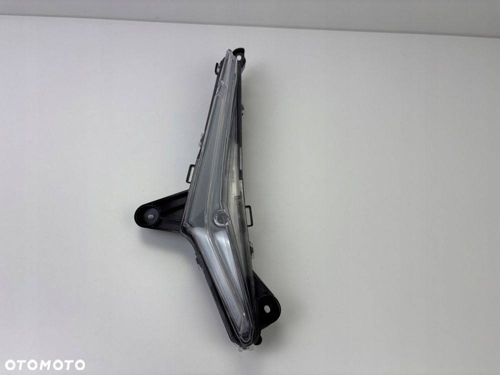 Lampa LED lewy przód Can-Am Maverick R 2024- Oryginał - 1