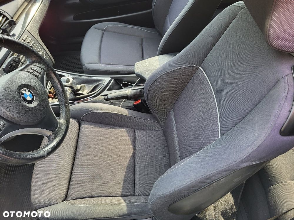 BMW Seria 1 116d - 6