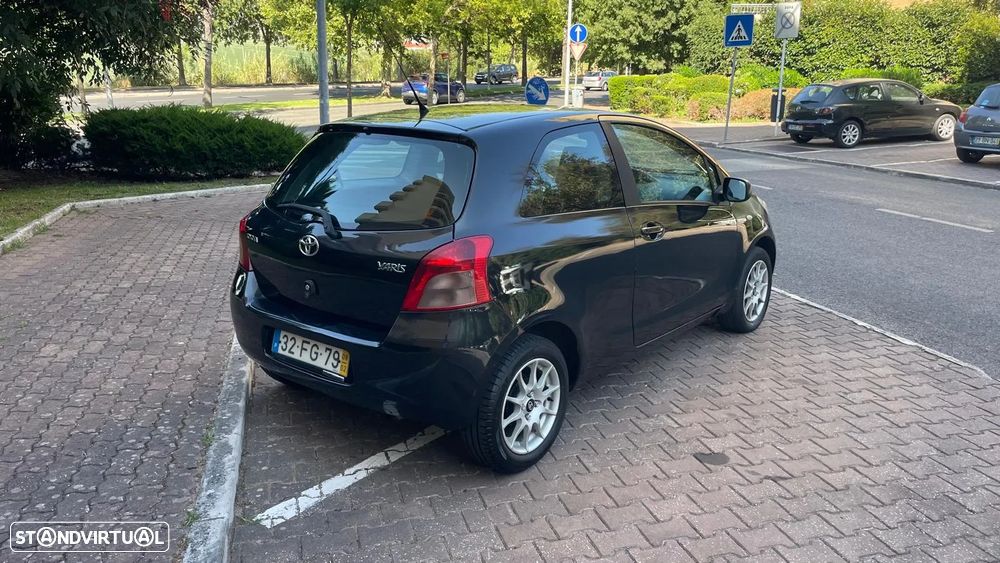 Toyota Yaris 1.0 VVT-i Motion - 10