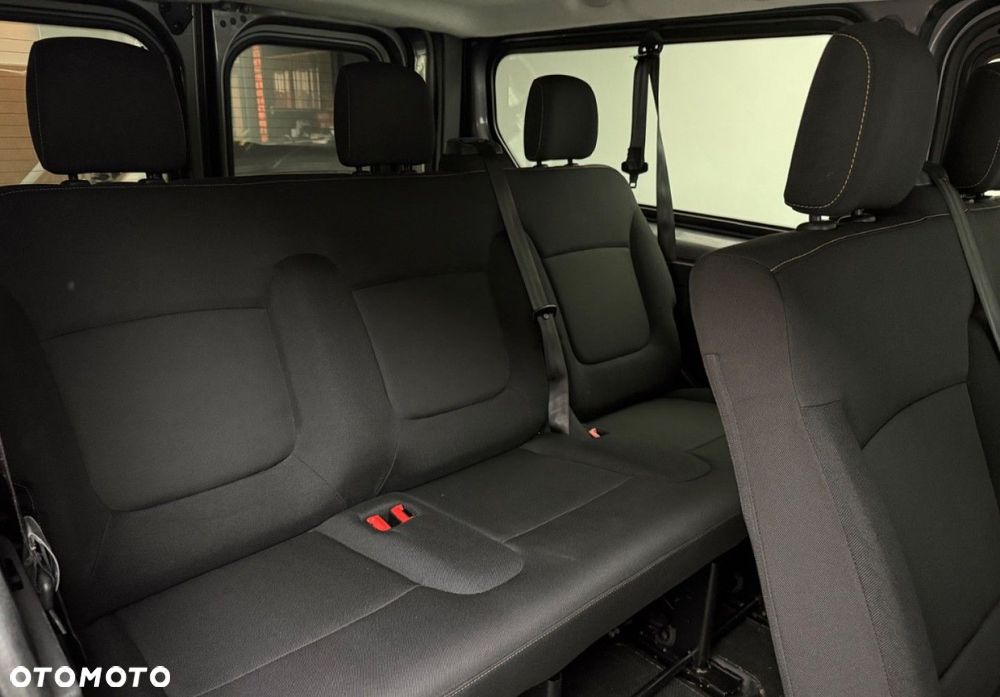 Renault Trafic - 22
