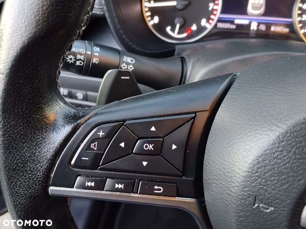 Nissan Juke DIG-T 117 DCT N-Connecta - 25