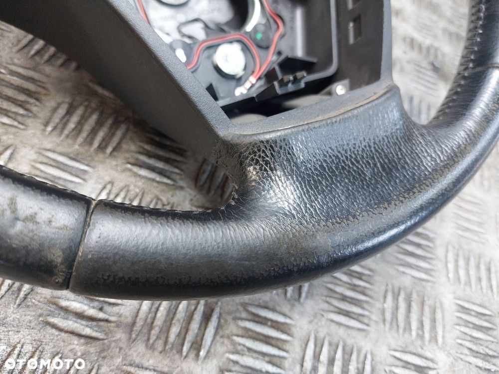 KIEROWNICA MULTIFUNKCJA VOLVO V50 S40 II 8687335 - 2