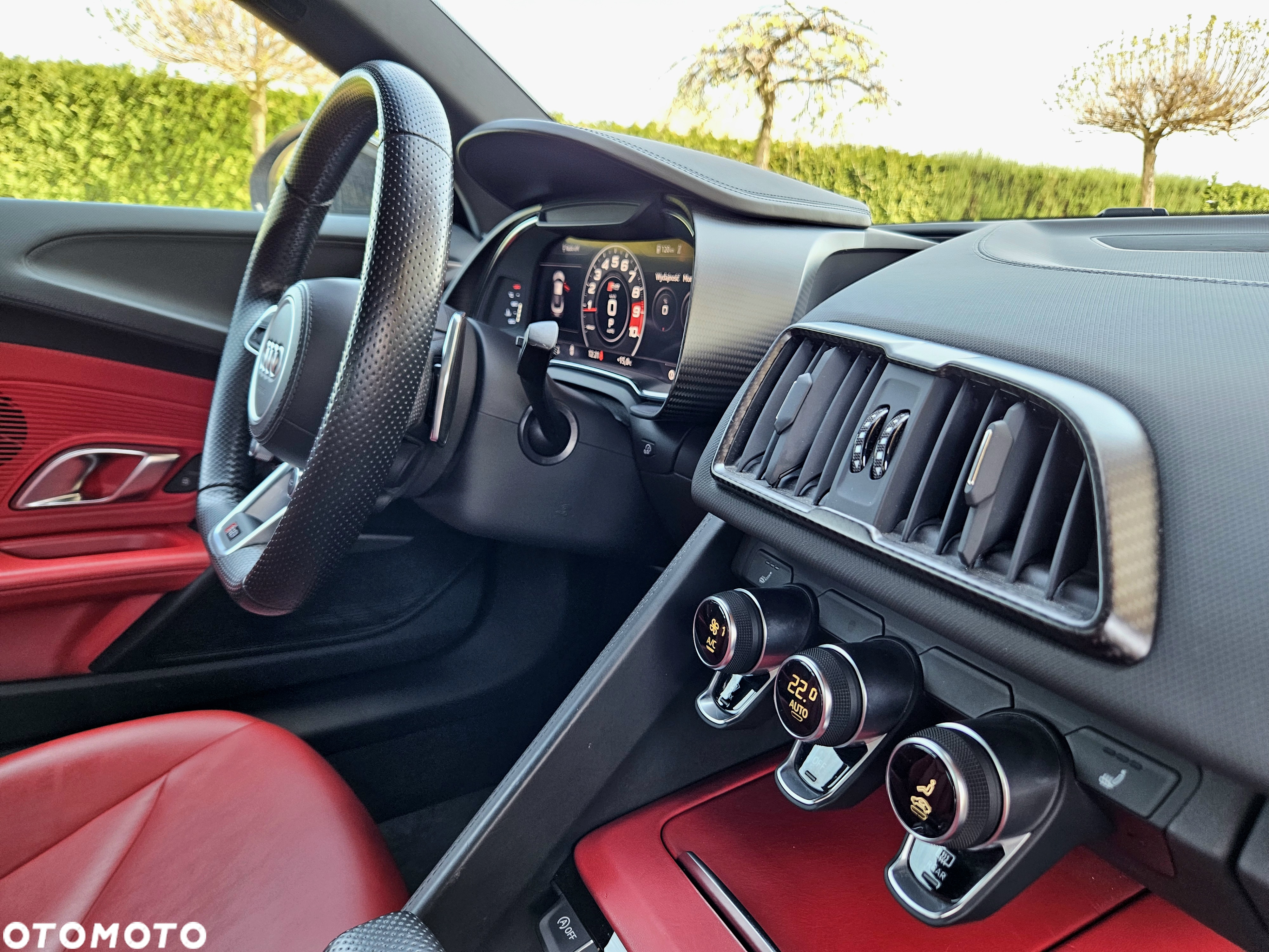 Audi R8 V10 plus 5.2 FSI quattro S tronic - 25