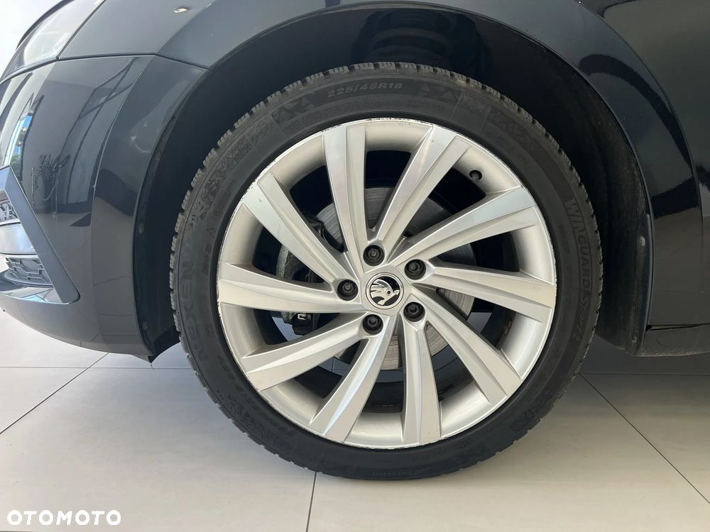 Skoda Octavia 2.0 TSI 4x4 Style DSG - 30
