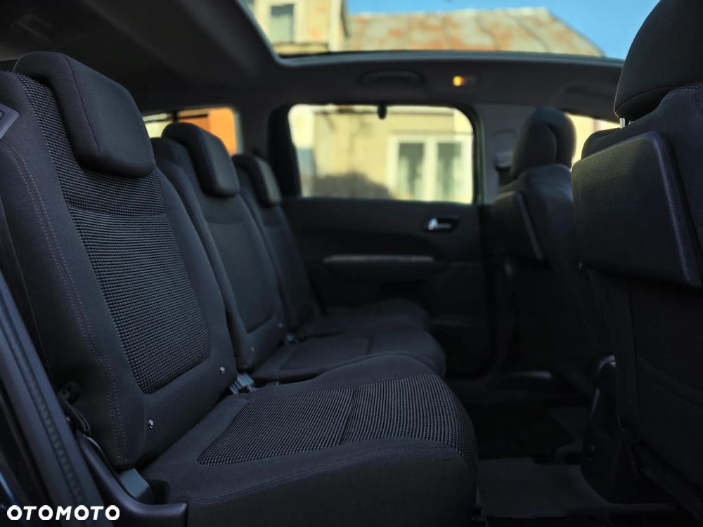 Peugeot 5008 - 22