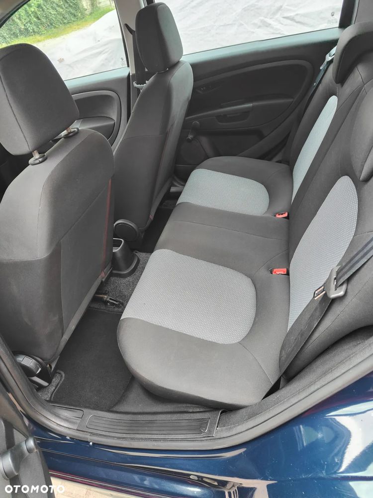 Fiat Grande Punto - 17