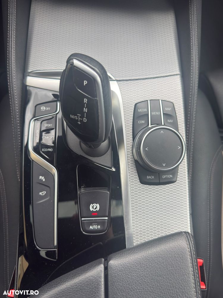 BMW Seria 5 - 34