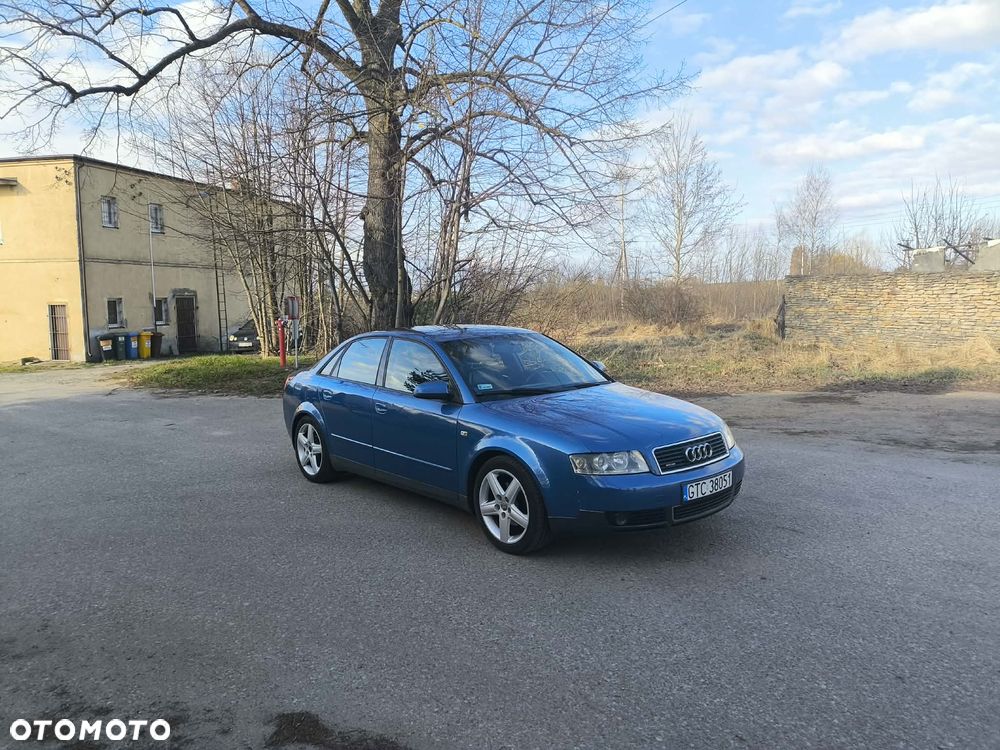 Audi A4 Avant 1.8T Quattro - 1
