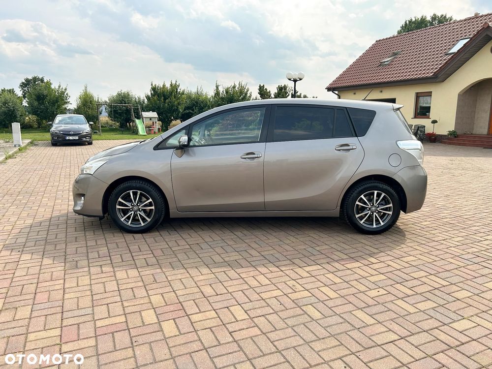 Toyota Verso 1.8 Multidrive Edition - 12