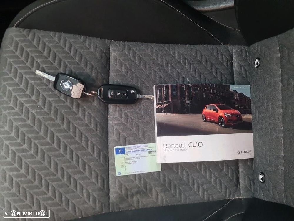 Renault Clio 1.0 TCe Limited Bi-Fuel - 4