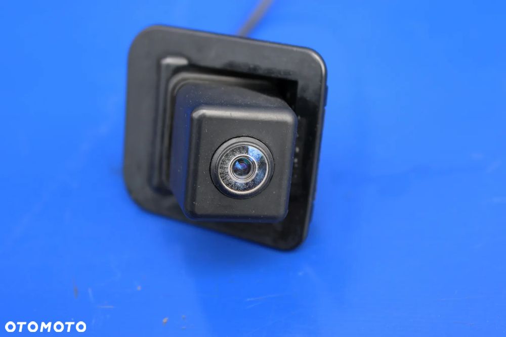 Kamera cofania z klapy bagaznika OE Mercedes CL W216 C216 Lift A2218206397 - 4