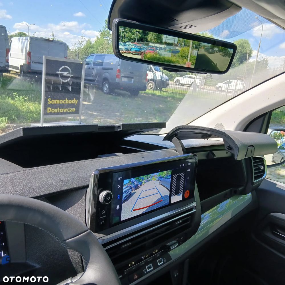 Opel Vivaro - 8