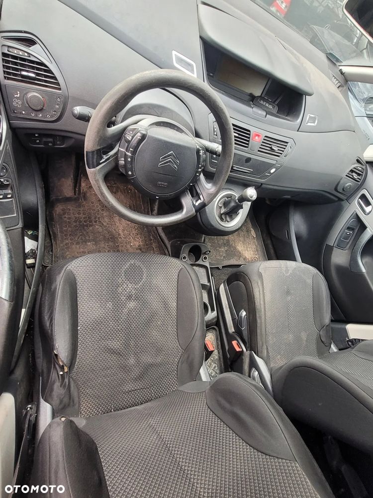 Części- Citroen C4 picasso  Pojemność: 1749  Moc: 92kW  Rok: 2006  Benzyna - 3