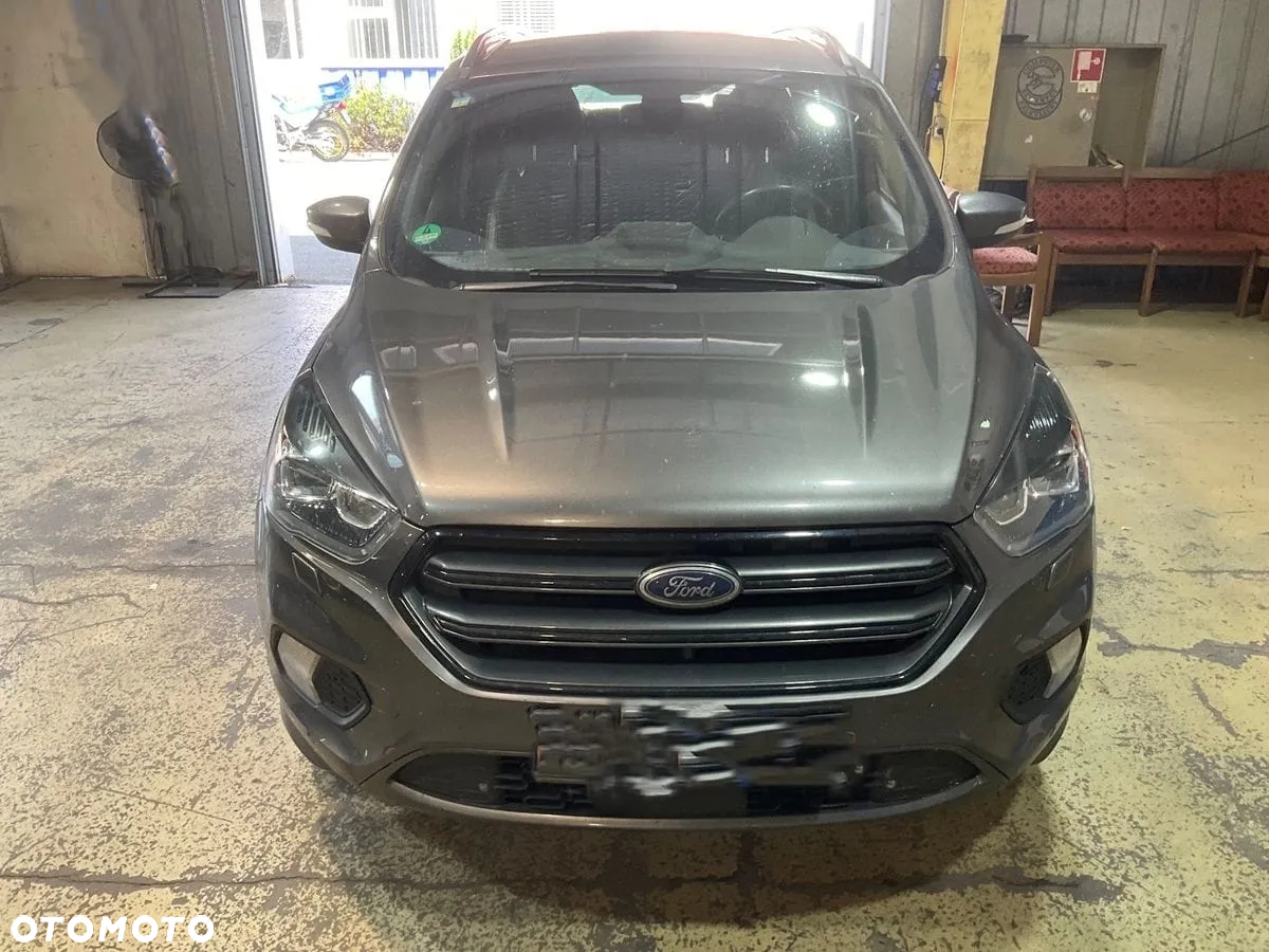 Ford Kuga 2.0 TDCi AWD ST-Line - 3