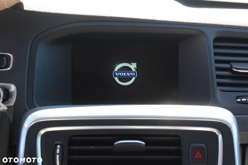Volvo V60 D2 - 40