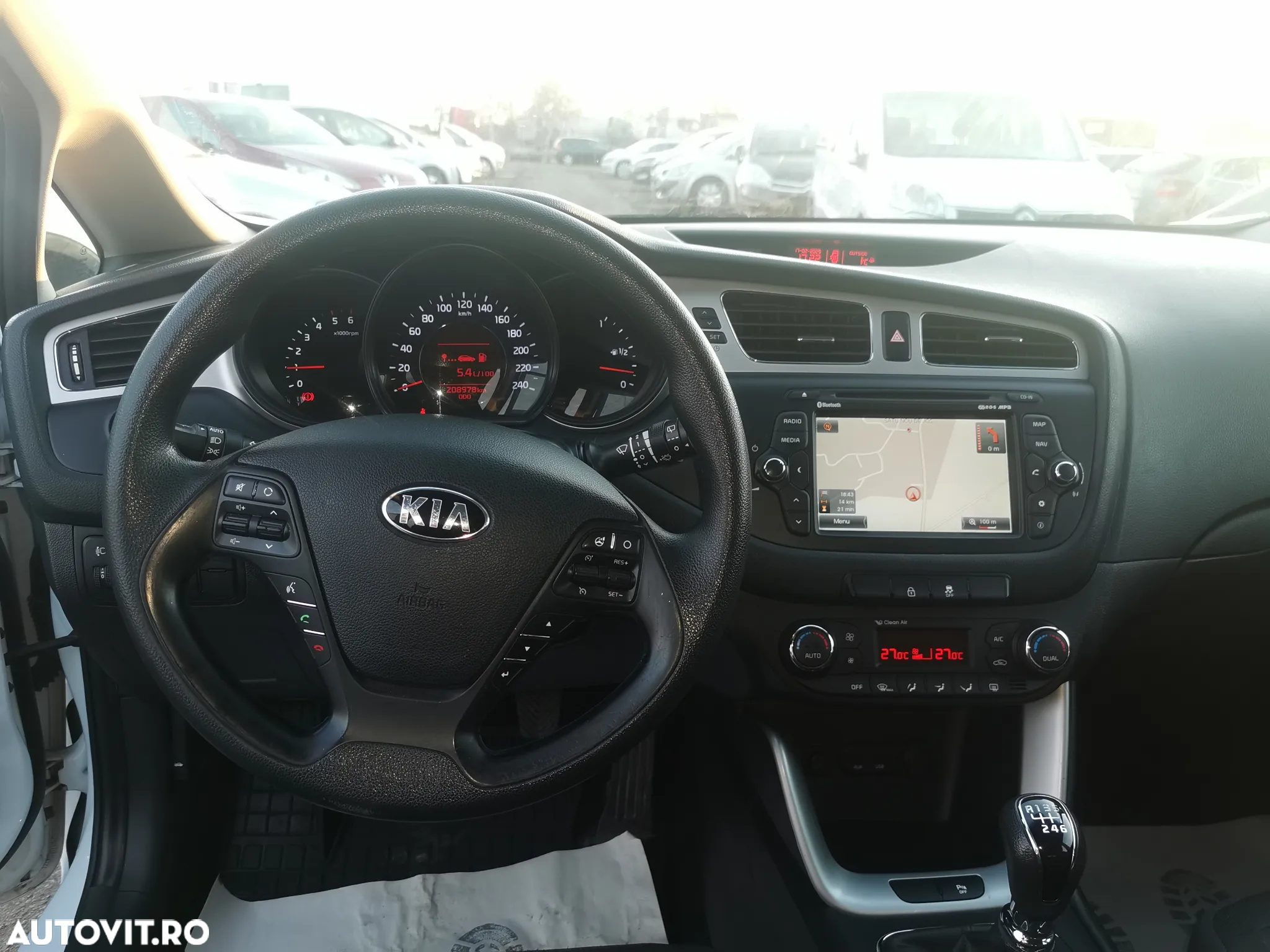 Kia Ceed 1.4 CRDi 90 SW Vision - 6