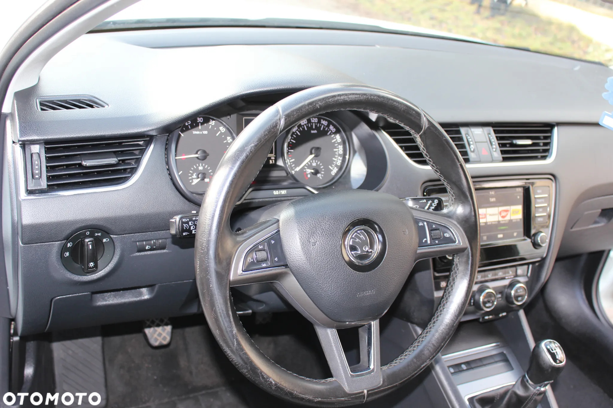Skoda Octavia Combi 2.0 TDI (Green tec) Joy - 9