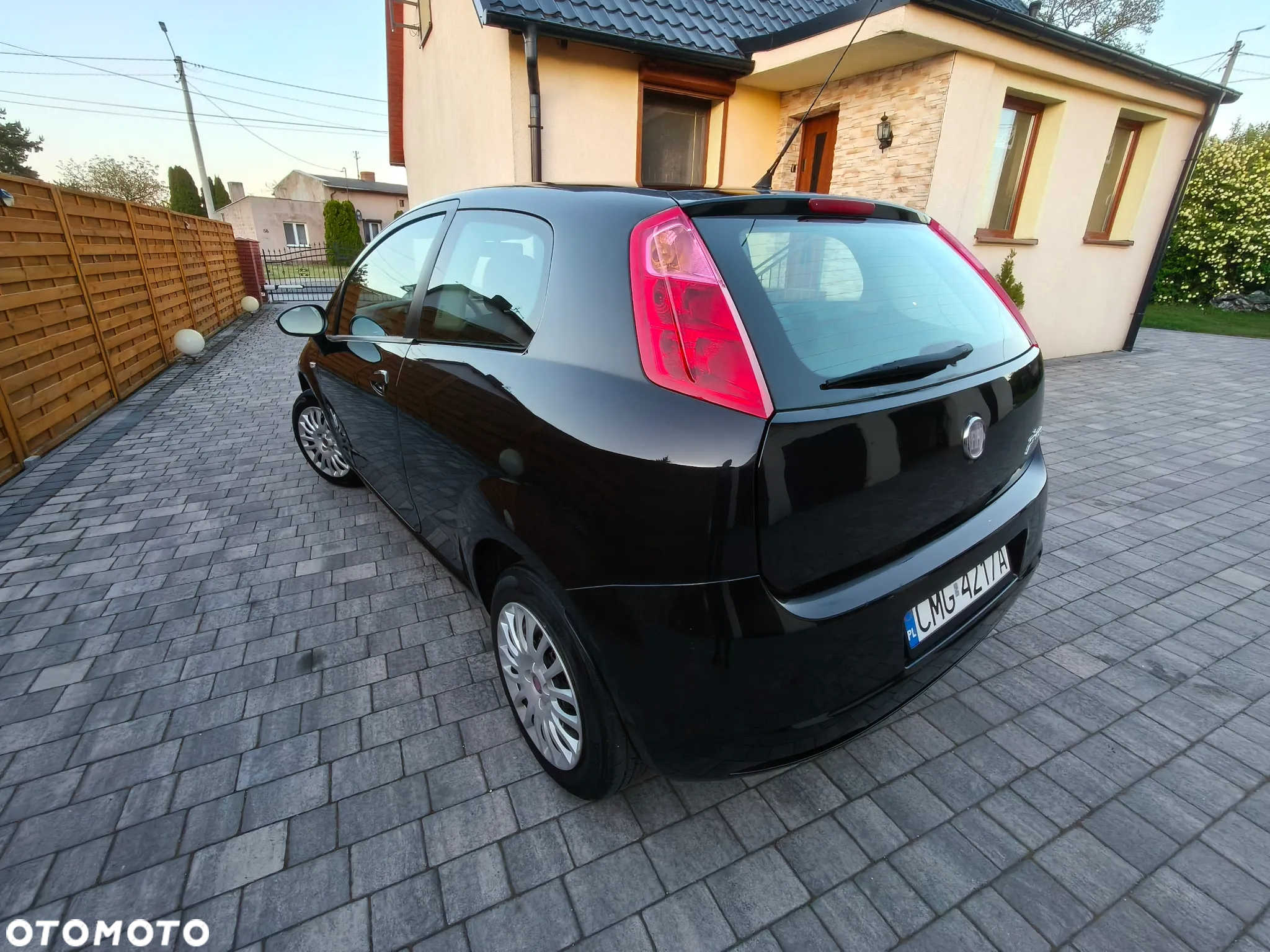 Fiat Punto 1.4 Easy S&S - 4