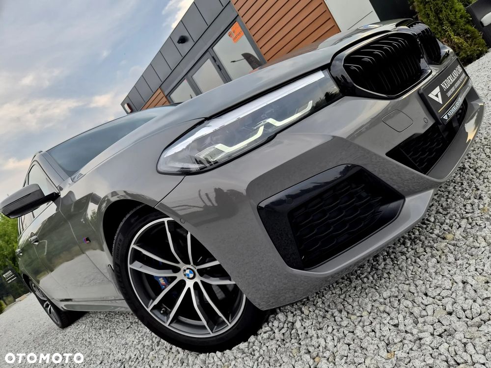 BMW Seria 5 530e M Sport sport - 36