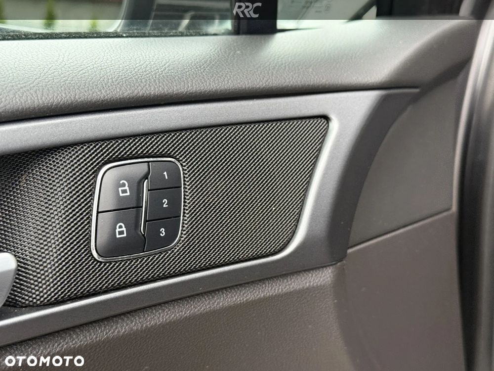 Ford Mondeo 2.0 TDCi Titanium PowerShift - 31
