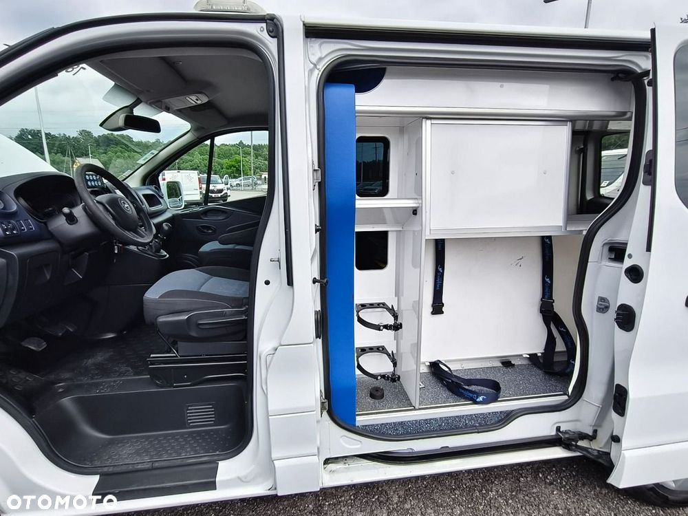 Opel Vivaro - 26