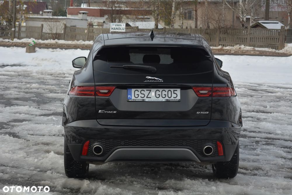 Jaguar E-Pace - 16